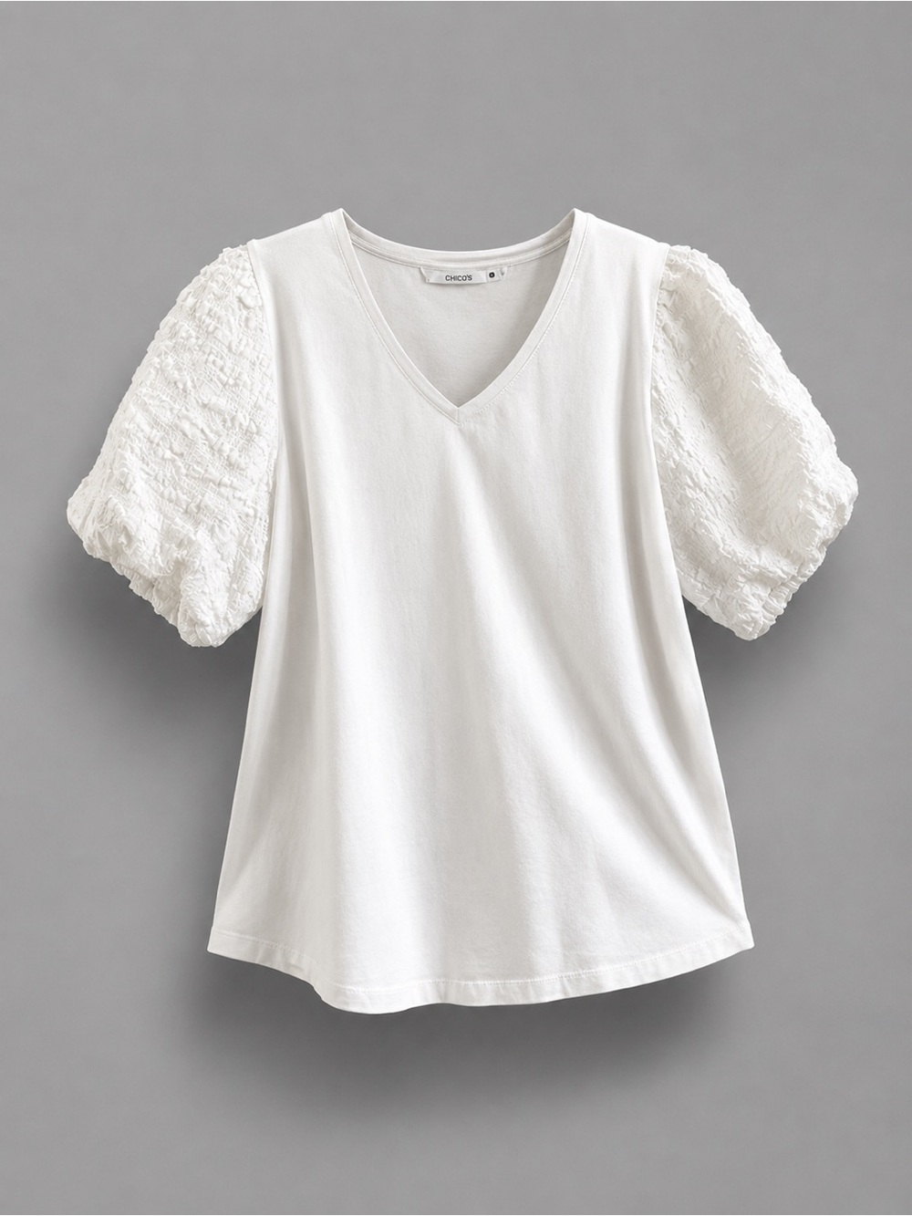 Chico's Crisp White V-Neck Textured Puff Sleeves Cotton Size 0 Small